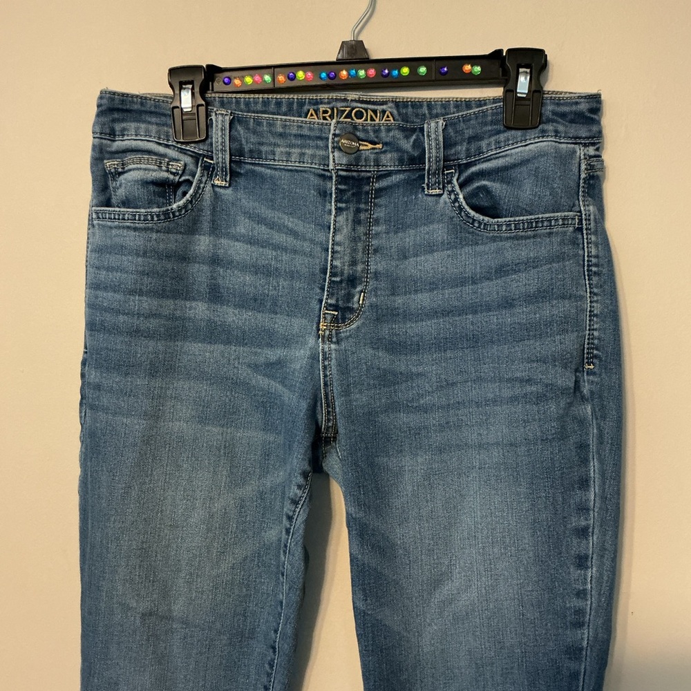 Arizona Boot Cut - Picture 2 of 8